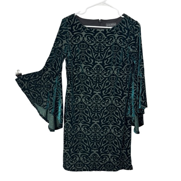 Emerald Green Velvet Burnout Forest Fairy Dress Size 6 Exaggerated Bell Sleeve - Picture 1 of 6